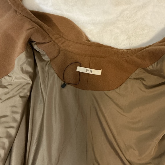 Stylish Brown Cropped Jacket - Picture 4 of 4